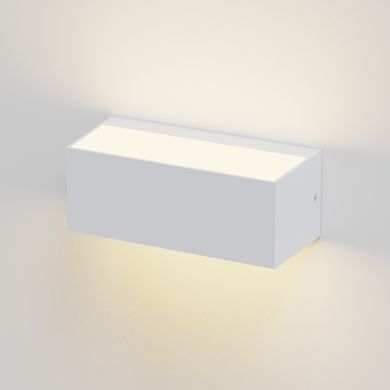 Aplique CORVO IP65 12W LED CCT 3000/4000/6500K L.23xAn.9xAl.10,2cm Blanco